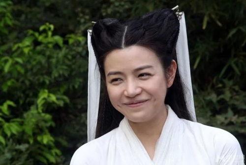 娱乐圈爆料徐凯吴谨言,徐凯与吴谨言恋情曝光，甜蜜互动引关注